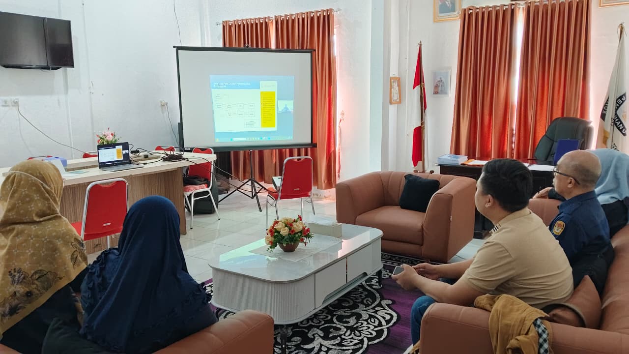 Zoom Meeting terkait Forum Diskusi Penyusunan LKJIP dan Casacading Kinerja serta IKU Tahun 2025-2029